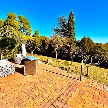 Villa Renata, Bellissima Villa Con Terrazzo Vista Mare E Spiaggia Inclusa